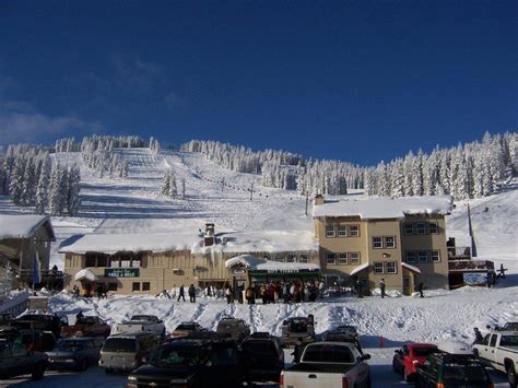 Lookout Pass Ski Area Opens for the Season Today!