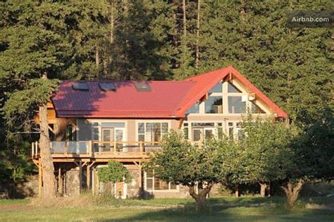 Flathead Lake Cherry Orchard House in Polson | Vacation home, Vacation ...