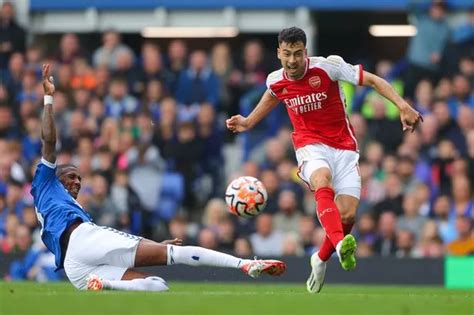 Latest Arsenal injury news with four Tottenham doubts amid Gabriel ...