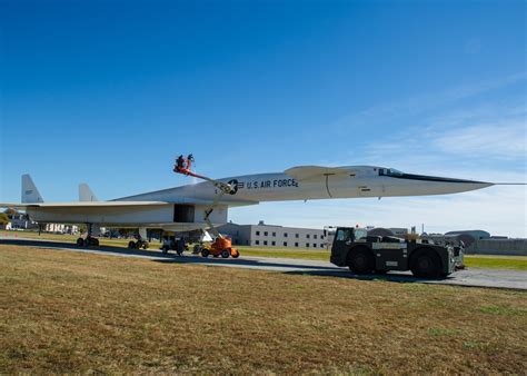 North American XB-70 Valkyrie > National Museum of the United States ...