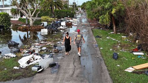 See the aftermath of Hurricane Milton in Bradenton, Tampa area | Tri ...