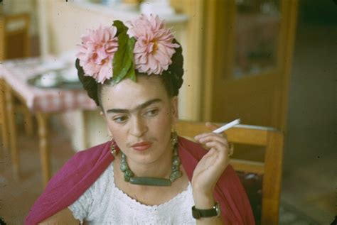 Frida Kahlo and Flowers | Florist with Flowers