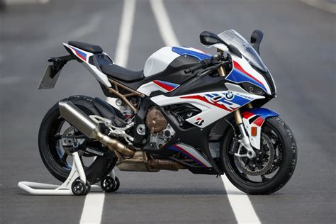 2020 BMW S 1000 RR Review - Cycle News