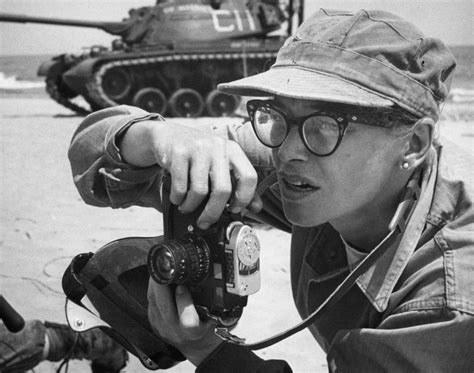 Women at War - Three Pioneering Female Combat Photographers - Part 2