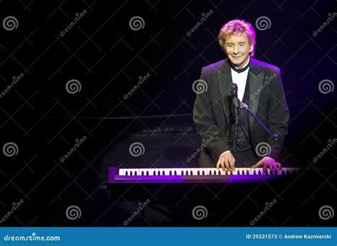 Barry Manilow Editorial Photo | CartoonDealer.com #38619877