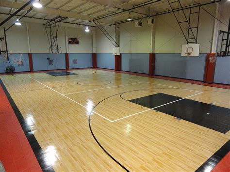 Texas Highschool Upgrades Sport CourtⓇ Gym Floor to MapleSelect ...