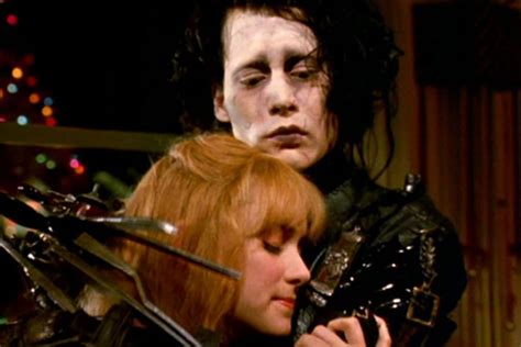 See the Cast Of 'Edward Scissorhands' Then and Now