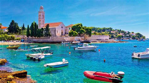 A writer's retreat to the Croatian island of Hvar | Escapism