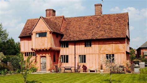 Tudor home guide: how to maintain a medieval or Tudor house | Real Homes