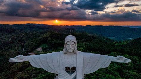 Brazil’s New Statue of Jesus Is Among the World’s Tallest ...