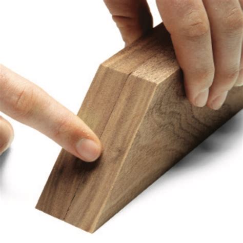 Make a Perfect Miter Joint | Family Handyman | The Family Handyman