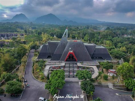 Museum Gunung Merapi | Mengenal Gunung Legendaris Yogyakarta