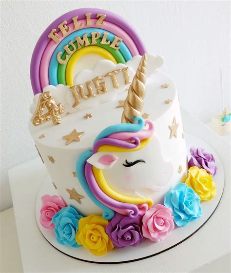 Pin de Rania en anniv julia | Pastel de cumpleaños de unicornio, Pastel ...