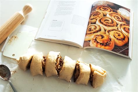 Vegan Cinnamon Scrolls With Chai Spice - Passionately Keren