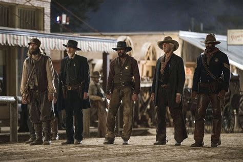 1883 Trailer Shows Wagon Trail Dangers in Yellowstone Prequel