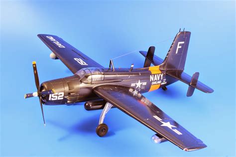 SH48135 AF-2S Guardian 1/48 scale - built kit