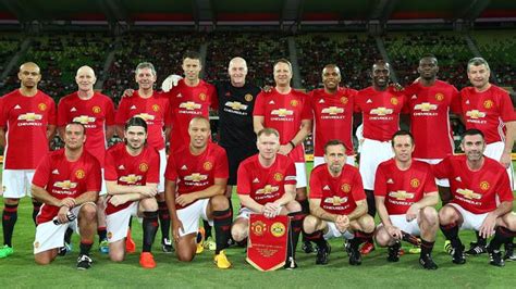 PFA Aussie legends defeat Manchester United legends 3-0: Highlights ...