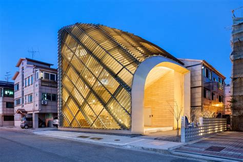 Gallery of From Design to Data: 12 Examples of Parametric Façades - 2