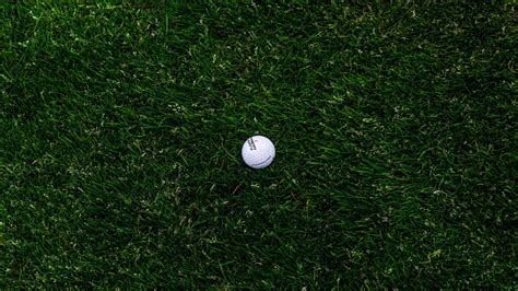 Download wallpaper 1920x1080 golf, ball, grass, lawn full hd, hdtv, fhd ...