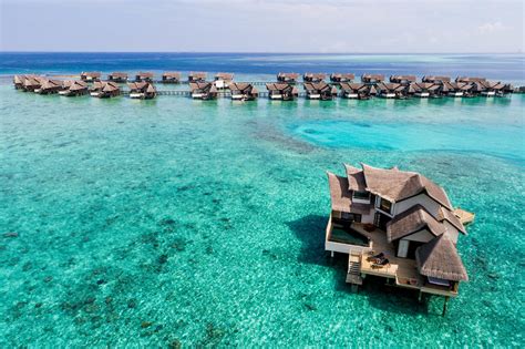 Top 12 Overwater Bungalows in the Maldives for an Unforgettable Escape