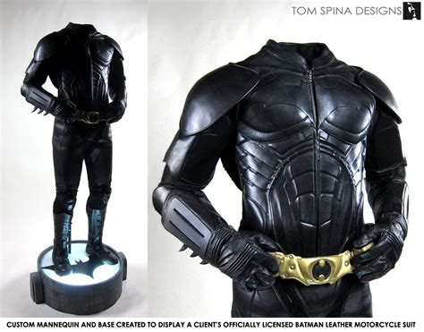 Batman Costume Mannequin on Bat-Signal Display - Tom Spina Designs ...