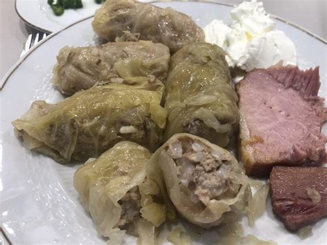 [Homemade] romanian sarmale with sour cream and smoked pork. : r/food