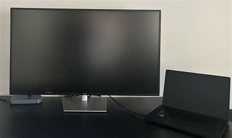 Dell UltraSharp U4323QE Review – 43-Inch 4K Monitor with USB-C Hub for ...