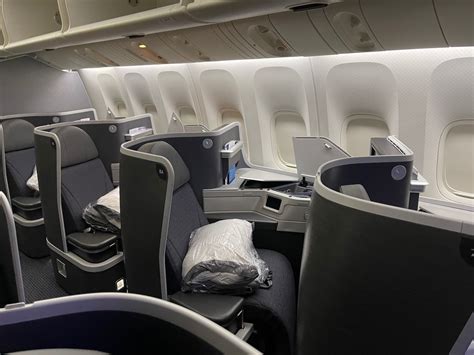 Review: American Airlines 777-200 Business Class - Live and Let's Fly