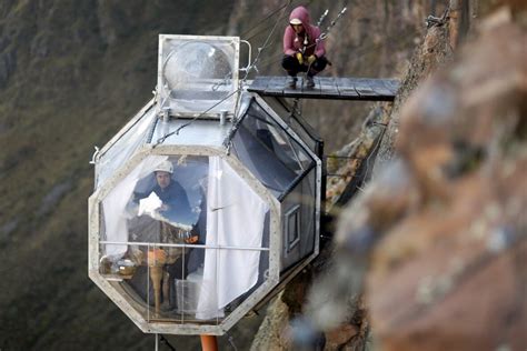 Peru's Skylodge pods next best thing to a night in a condor nest | CBC News