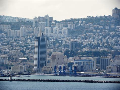 Travels - Ballroom Dancing - Amusement Parks: The skyline of Haifa ...