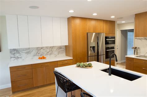 Post Modern Kitchen for the 21st Century - Modern - Kitchen - Chicago ...