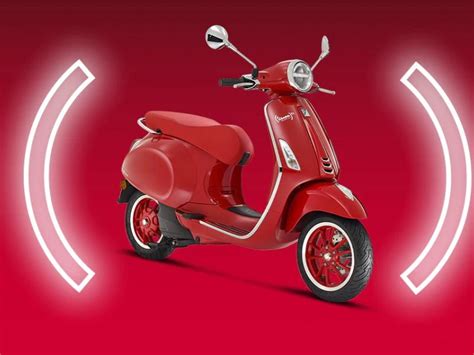 2023 Vespa Elettrica Red 70 KM/H | Fredericksburg Motor Sports