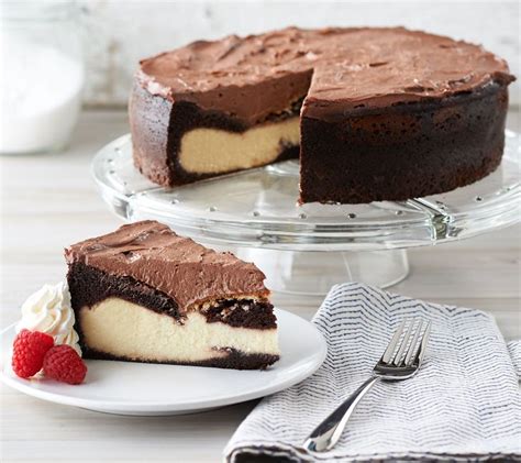 Valerie Bertinelli Very Best 5.5lb Chocolate Love Cake — QVC.com | Love ...