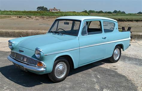 1967 Ford Anglia 123e Super - Evoke Classic Cars