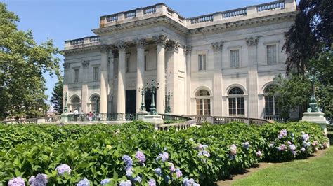 How Art Shapes Our Lives: The Gilded Age Mansions | Sierra News Online