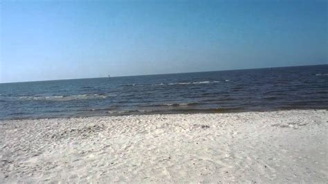 A little tour of the beach in Biloxi, MS (04/2012) - YouTube