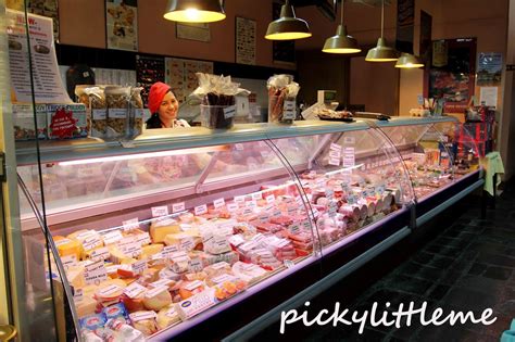 Picky Little Me -- the journey of a reluctant foodie: Santis Deli-Cafe ...