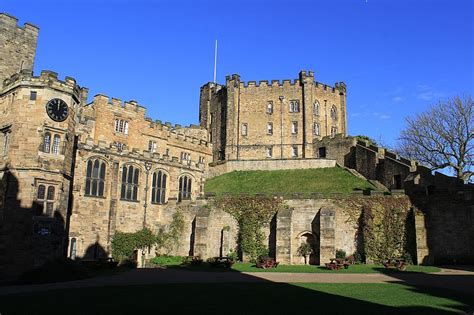 The Biggest and Prettiest Medieval Towns in England