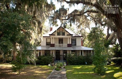 Fort Meade, Florida | Big front porches, Fort meade, Beautiful homes