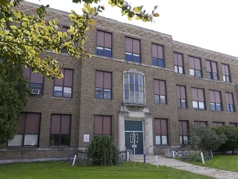 Vacant Lansing schools buildings could be on the market in 2016