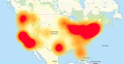 Internet outage swoops across the US - CNET