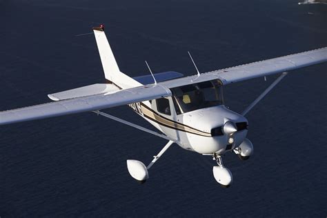 Cessna 150M - AOPA