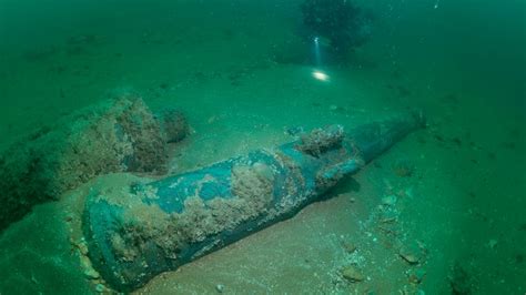 Mystery of 17th-century warship wreck off UK coast is solved by ...