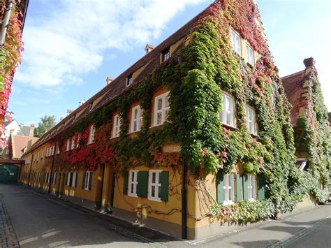 Fuggerei | The Fugger family initially established their wea… | Flickr