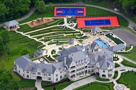 What Is The Biggest Mansion In The Us - Emon