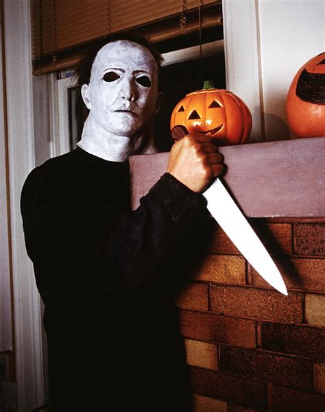 What Happens in the Original Halloween Movie? | POPSUGAR Entertainment