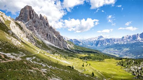 How to Plan a Trip to the Dolomites: Things to Know Before You Go ...