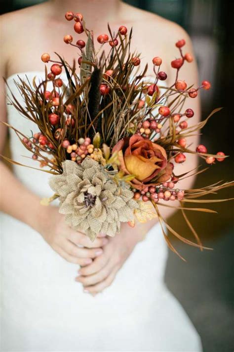 Rustic Fall Bouquet | WeddingDay Magazine