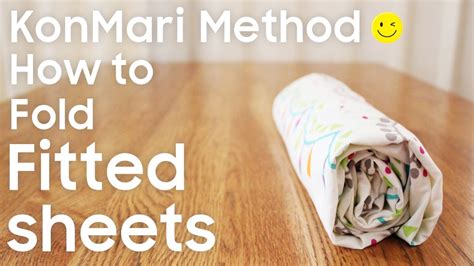 KonMari Method How to fold Fitted Sheets -English edition- - YouTube