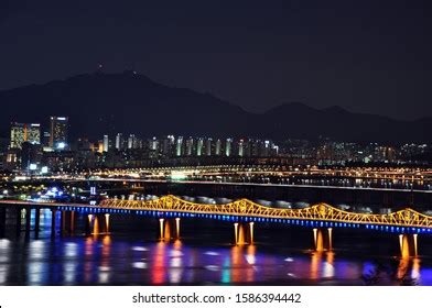 Seoul Seongsu Bridge Night View Stock Photo (Edit Now) 1586394442